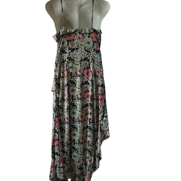 Asymmetrical Floral Dress with Ruffles - Picture 7 of 10